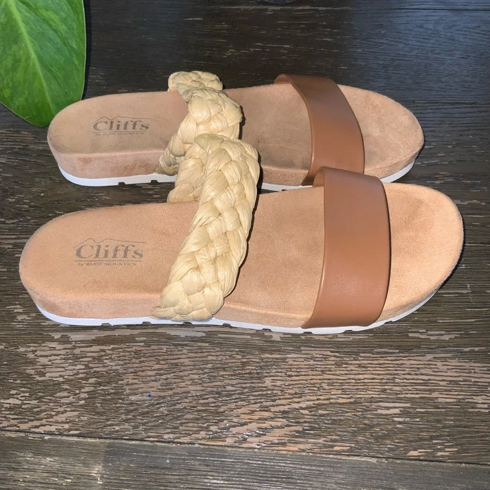 CLIFFS BY WHITE MOUNTAIN Women's Tonic Slide Sandal 7